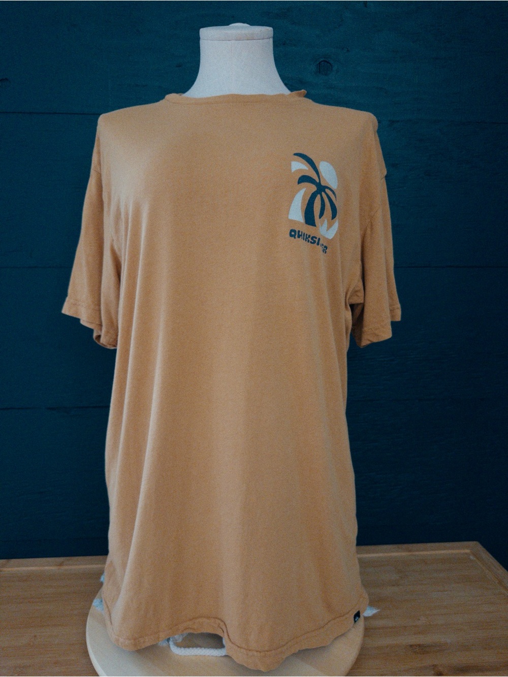 Quicksilver Graphic Tee Tan Mustard Palm Tree Logo Large - Picture 2 of 7